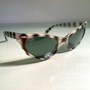 Vintage Ray Ban Alora Cat Eye 1950 Mid Century Black & White B&L USA Sunglasses